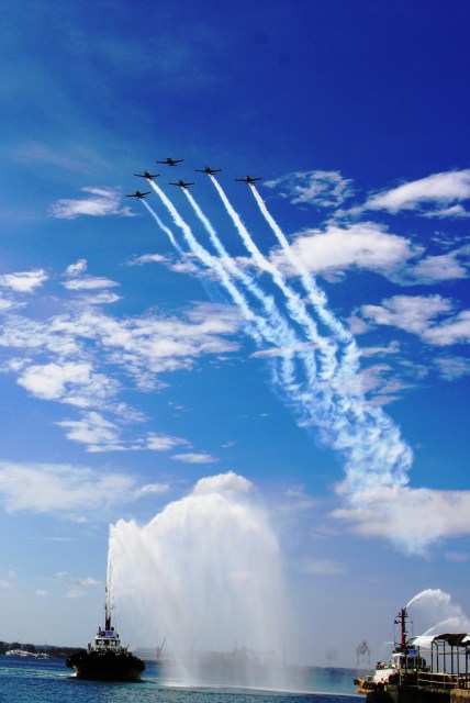 01 - fly-by and water salute