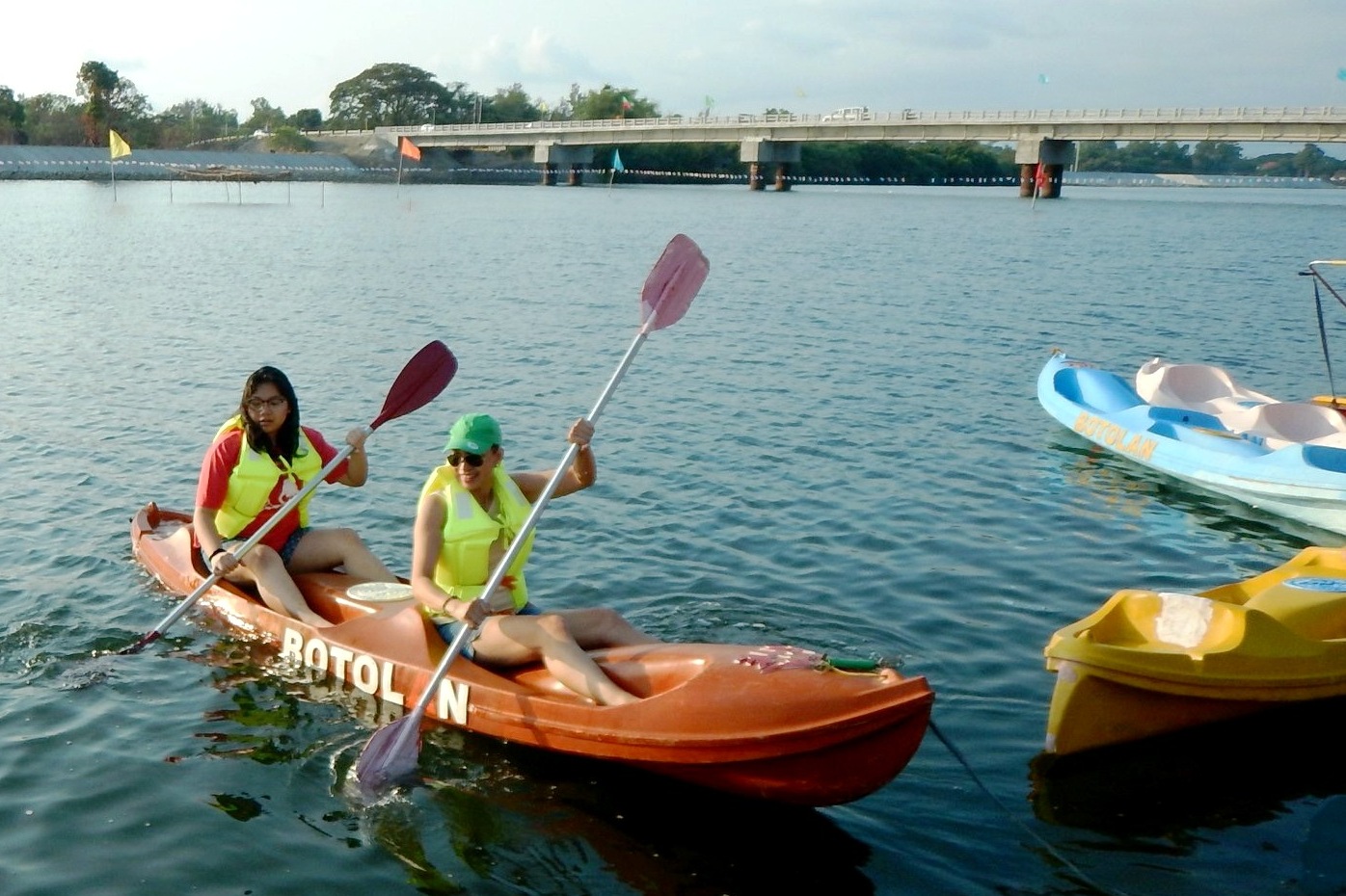 11 - kayaking at bancal river