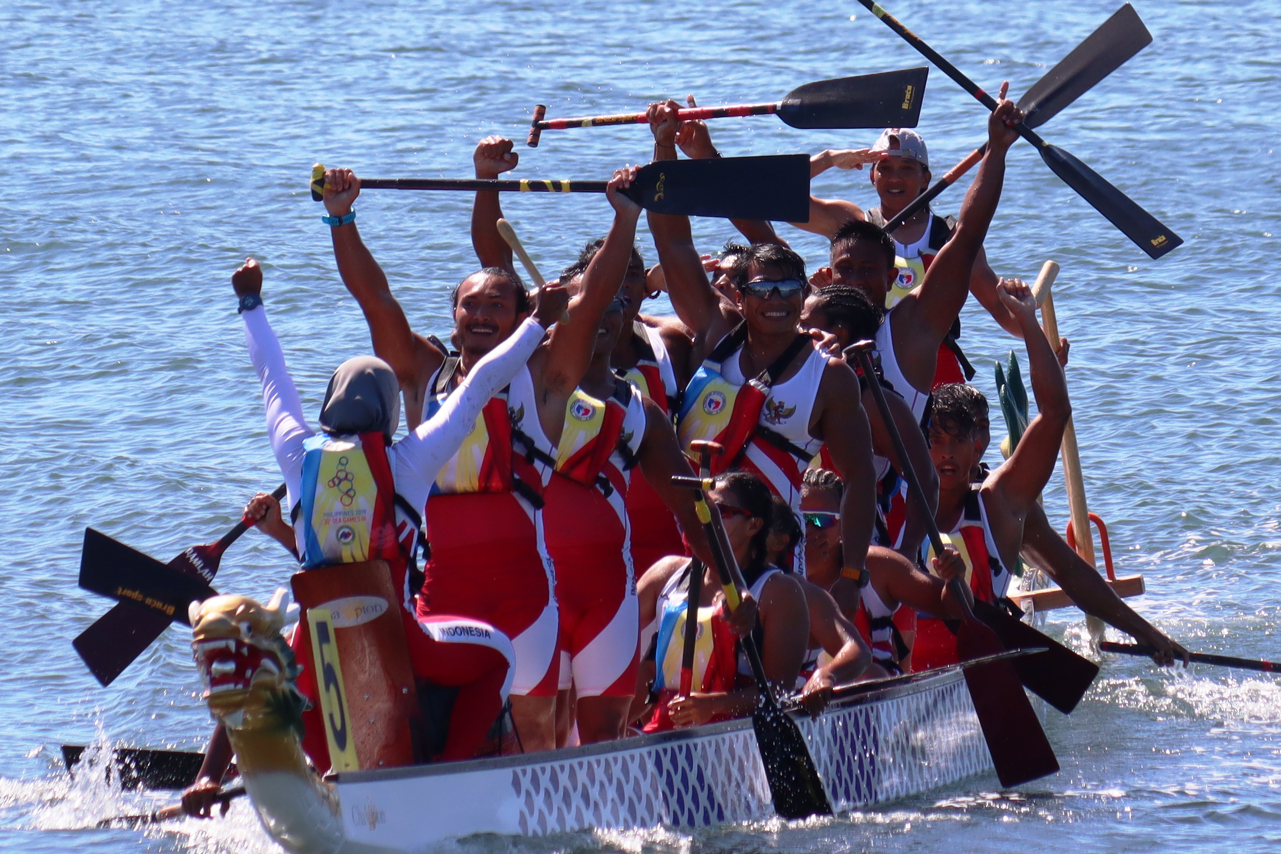 08dec - 9 - indonesians win
