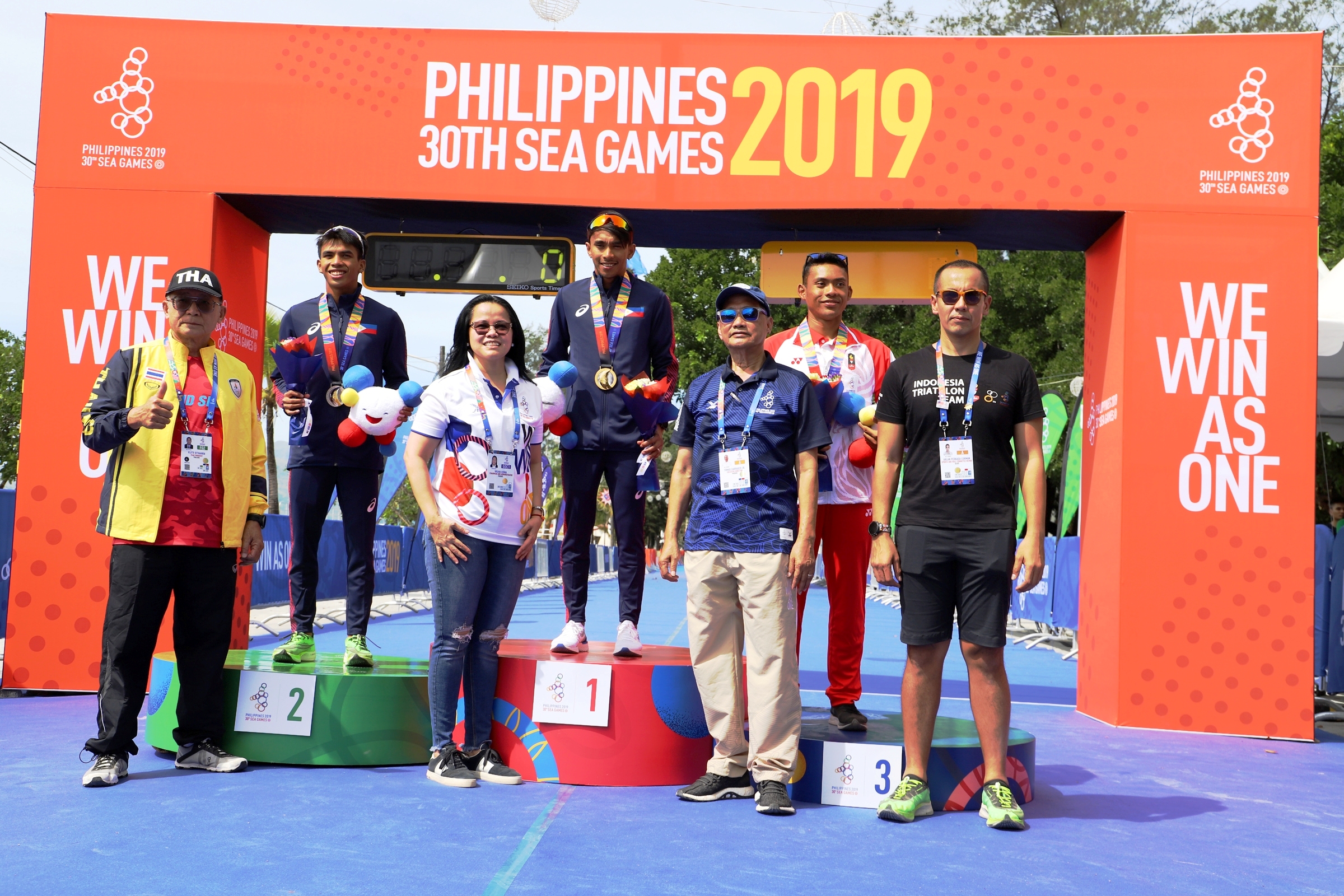 triathlon winners
