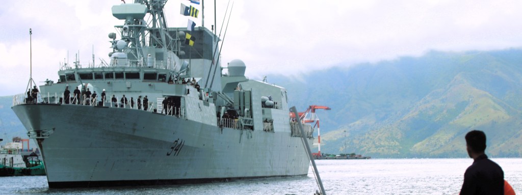 Canadian frigate visits Subic&nbsp;Bay