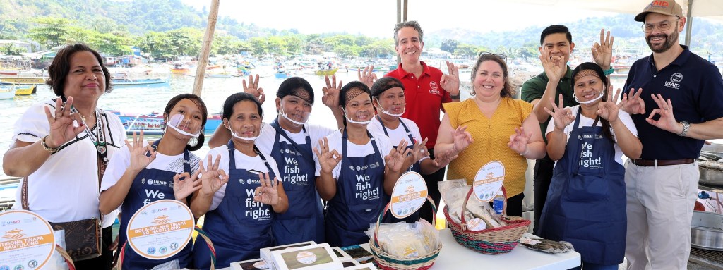Visiting USAID official launches environment and youth empowerment initiatives for the&nbsp;Philippines