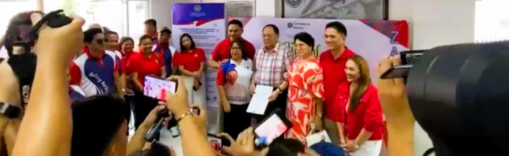 Gov. Ebdane files COC for third&nbsp;term
