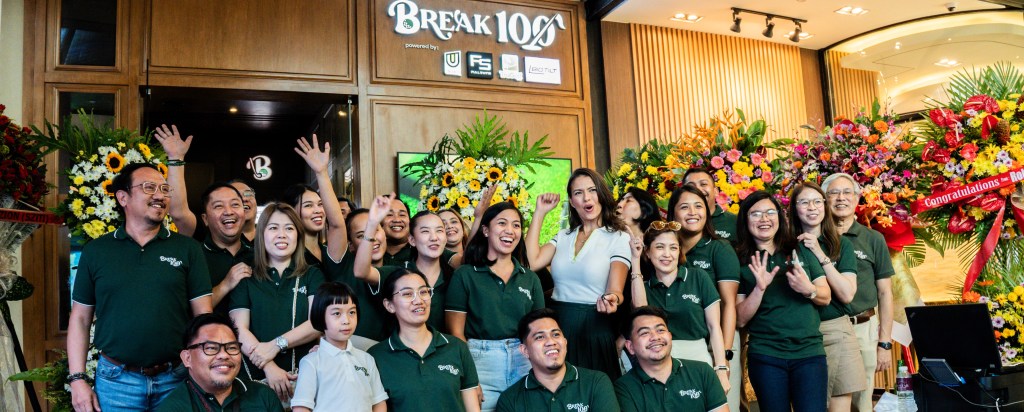 Swing Into the Future: Break 100 launches as the Philippines’ premier golf and sports lounge at NUSTAR Resort&nbsp;Cebu