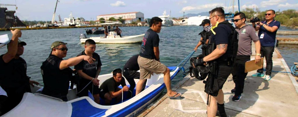 6 foreigners, 2 Filipinos with POGO ties nabbed in Subic&nbsp;Freeport