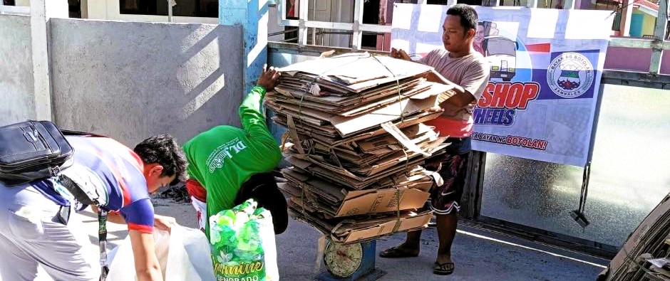 Botolan’s ‘Pera sa Basura’ program takes&nbsp;off
