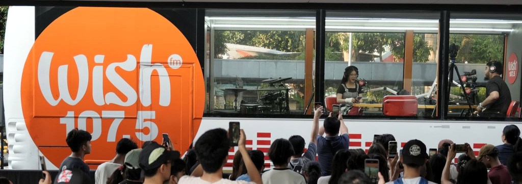 WISH BUS AND LOCAL TALENTS’ UNFORGETTABLE LIVE MUSIC EXPERIENCE AT SM CITY OLONGAPO&nbsp;CENTRAL