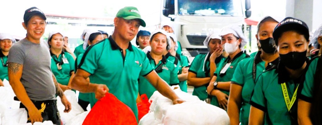 More Subic workers benefit from ‘Benteng Bigas’&nbsp;program