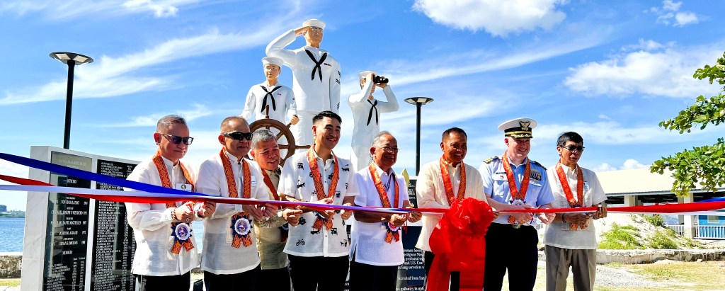 Subic Bay monument honors Filipinos in US&nbsp;Navy
